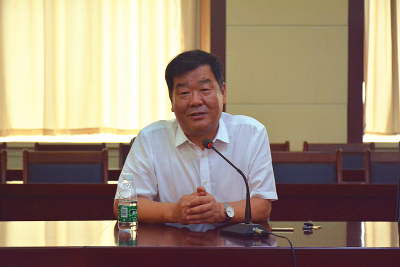院长、党委书记王化深讲话.jpg